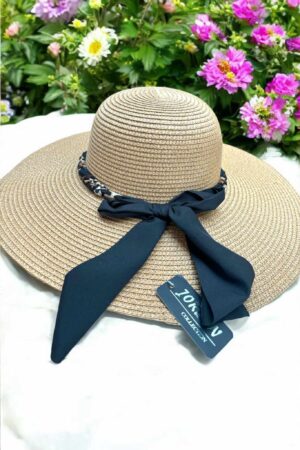 Elegancki damski kapelusz